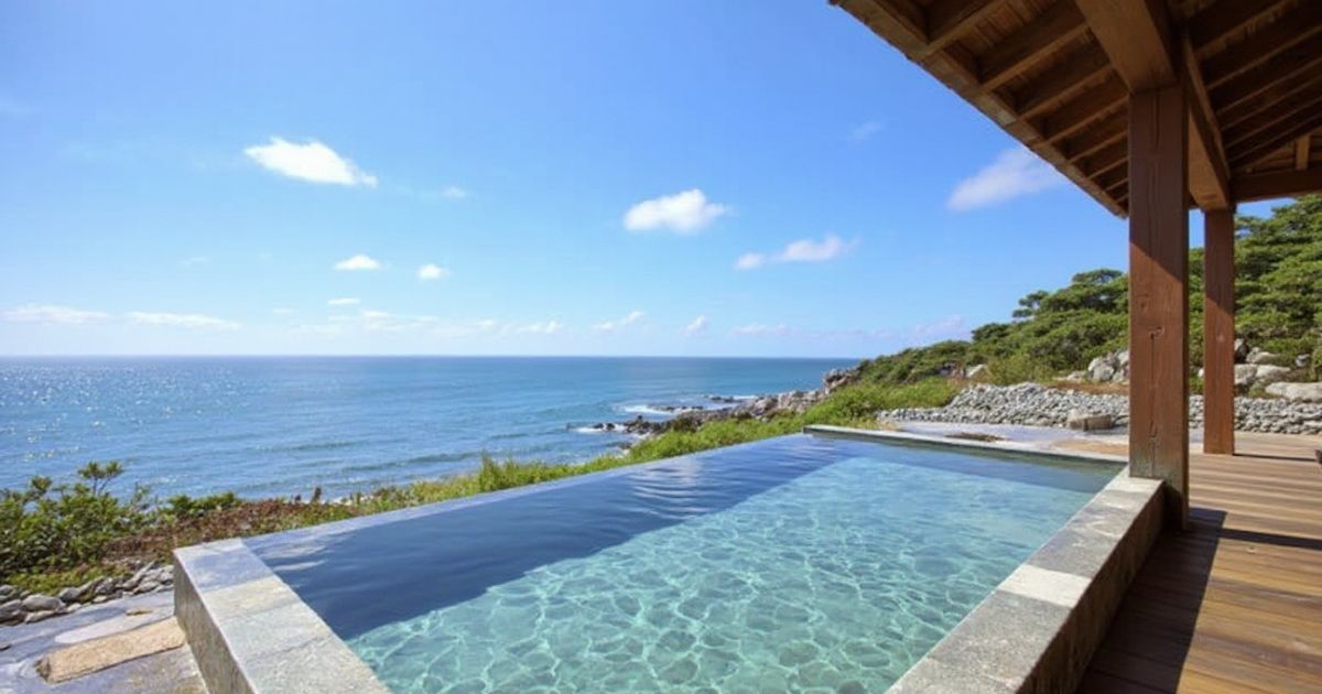 北海道白老・心のリゾート海の別邸ふる川の青空と太平洋を一望する露天風呂